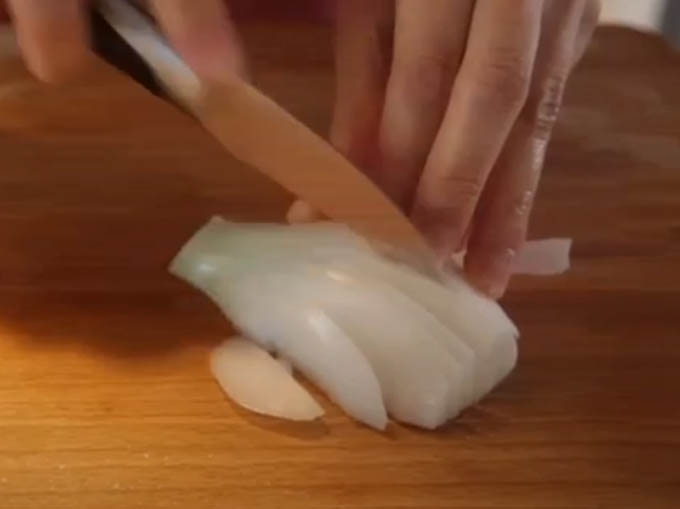 5 cortar cebolla